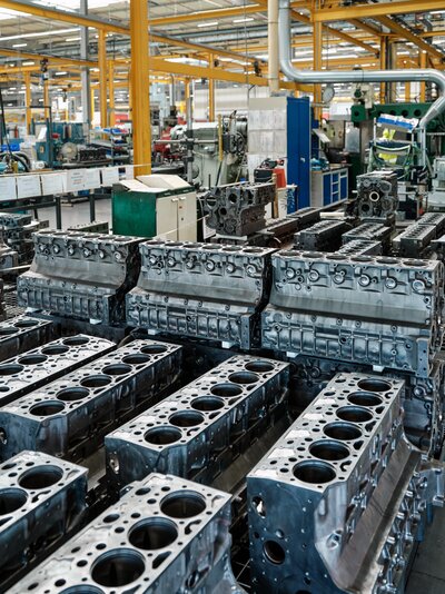 Les pièces de réparation et composants remanufacturés (Reman) d’origine offrent une solution premium et rentable pour restaurer intégralement les performances de vos machines.
