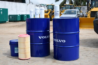 High-performance genuine Volvo lubricants and oils engineered to reduce friction and ensure the longevity of your machine's drivetrain.