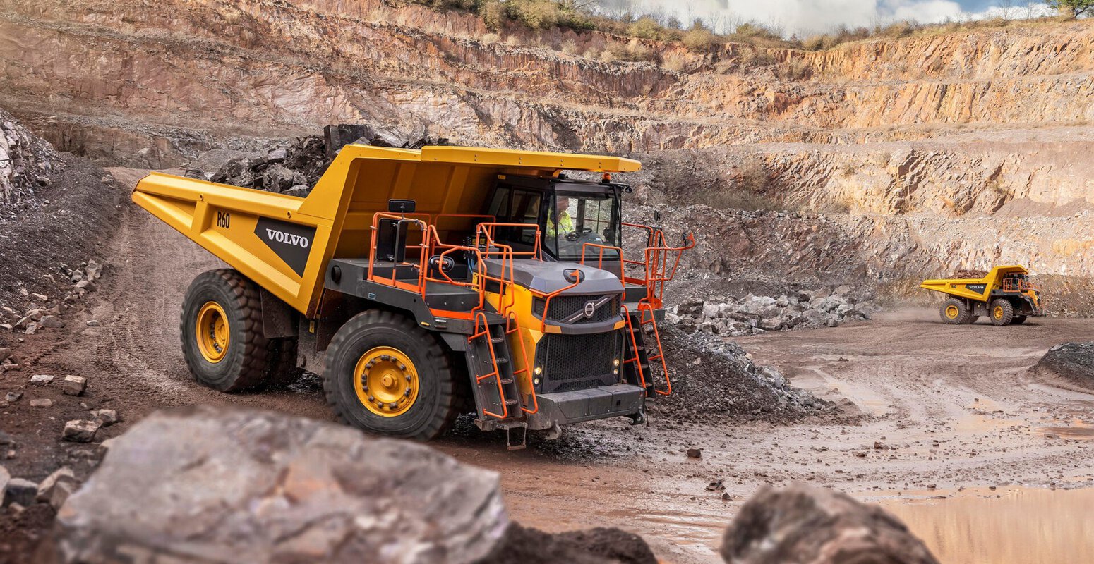 Rigid hauler R60